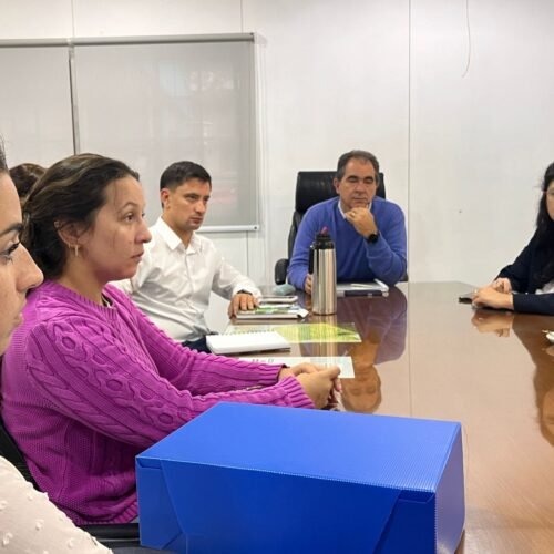 Reunión con representantes de Adecoagro para analizar propuestas de desarrollo